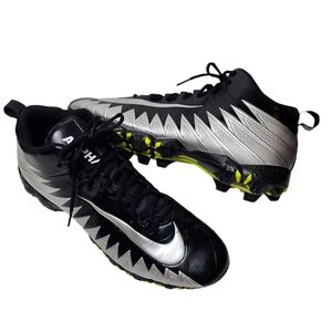 Nike Alpha Menace Shark Football Cleats Black/Silver, EUC, size 13